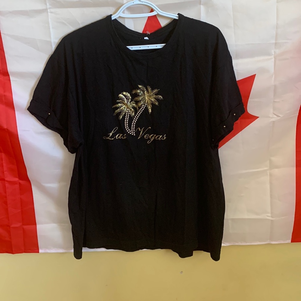 Vintage black cotton gold studded Las Vegas T-shirt with palm trees • Size XL